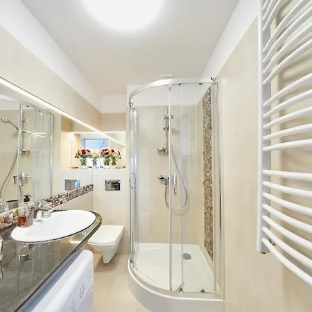 Porta Mare Luxview Iii דירה